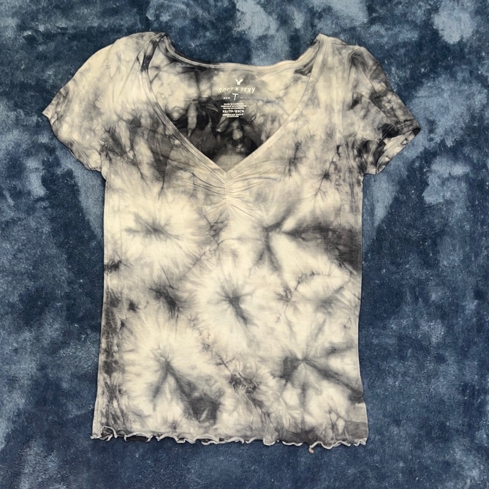 American eagle soft n sexy wear everywhere t-shirt, grey and white tie dye